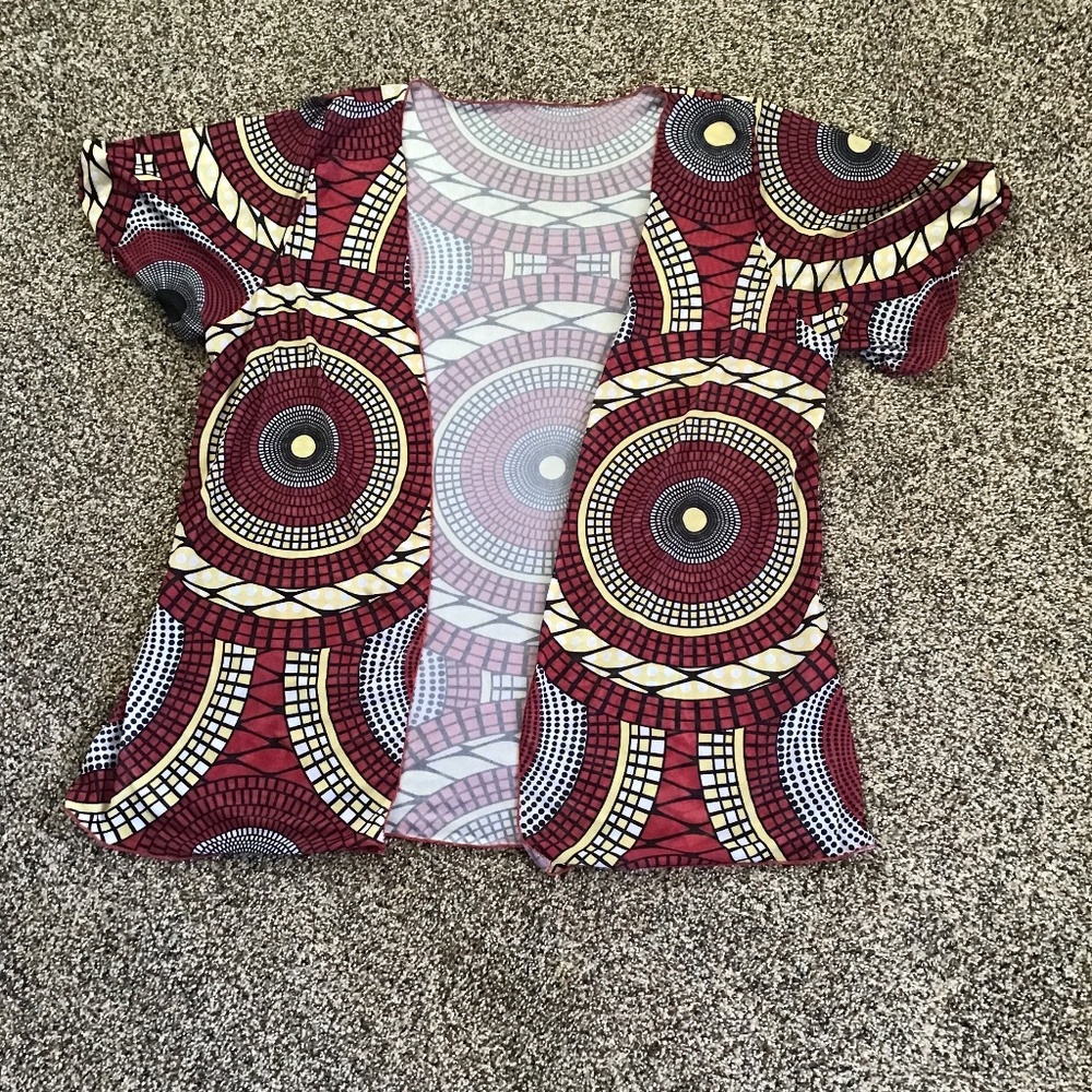 Women’s Short Sleeve Light Weight Cardigan
